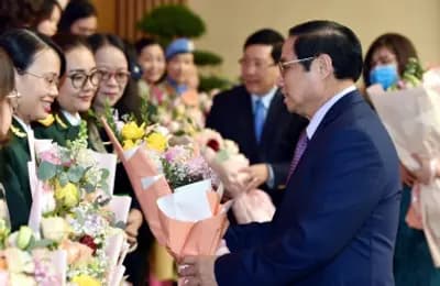 Thủ tướng Phạm Minh Chính: Còn nhiều việc phải làm để chị em phụ nữ có cuộc sống tốt đẹp hơn
