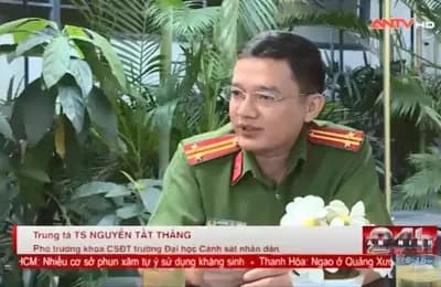 Mối nguy hiểm từ chợ vũ khí online