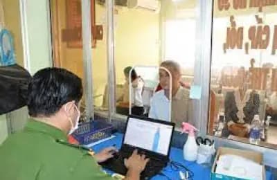 Không bắt buộc đổi căn cước công dân gắn chíp thành thẻ căn cước